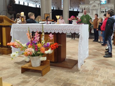 10 25 Départ du Père Bernard