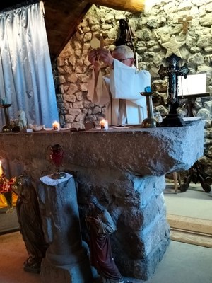 messe à Reveyrolles 05 26