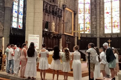 25 05 26 communion Ste Sigolène