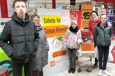 fin novembre Banque aliminentaire / collégiens