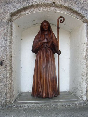 orat. statue Sainte sSgolene-.JPG